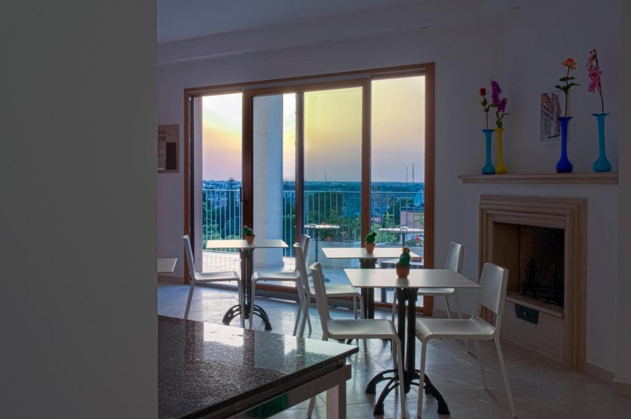 Ultimo Piano B&B Lecce Kültér fotó