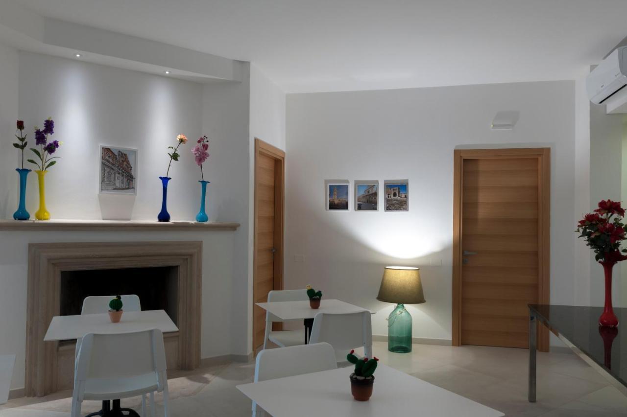 Ultimo Piano B&B Lecce Kültér fotó
