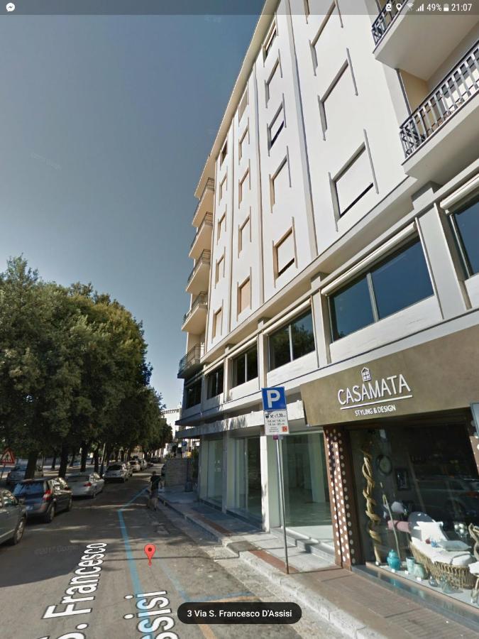 Ultimo Piano B&B Lecce Kültér fotó