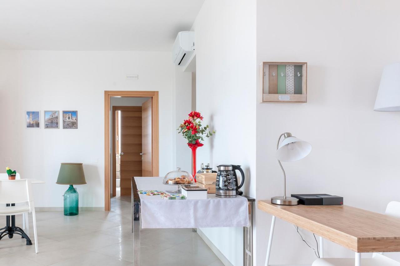 Ultimo Piano B&B Lecce Kültér fotó